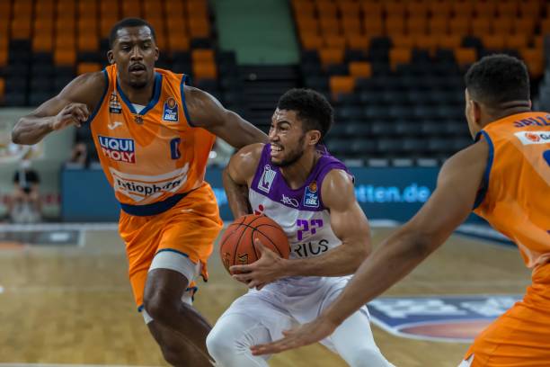 变化面前 变化面前