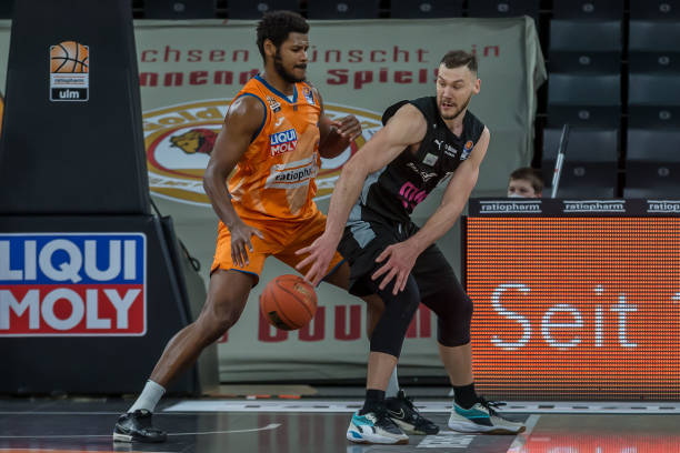 重视人才培 重视人才培