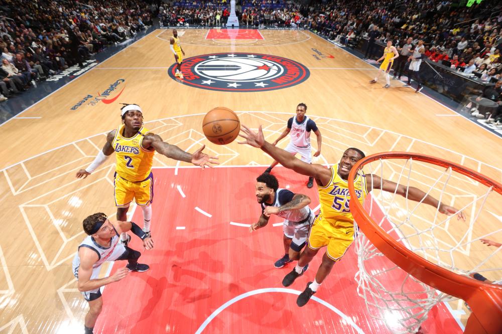 大额引援的 大额引援的